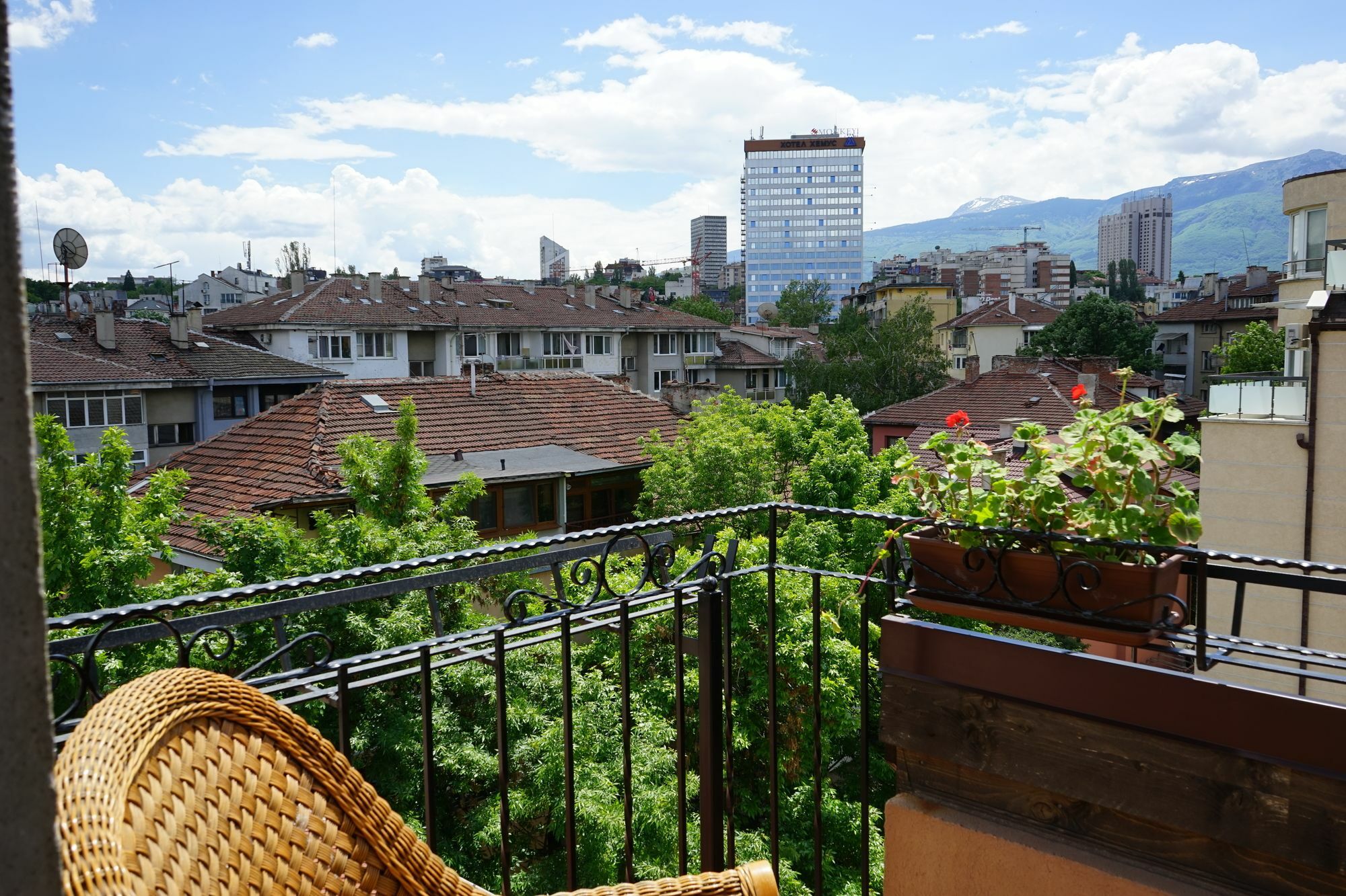 סופיה Karina Art Mountain View Apartment מראה חיצוני תמונה